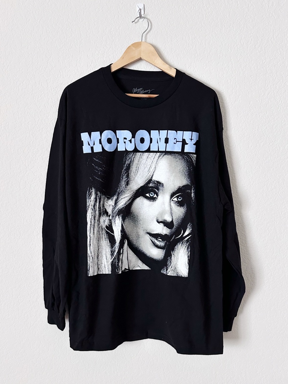NEW Megan Moroney Long Black Graphic Sleeve Tee